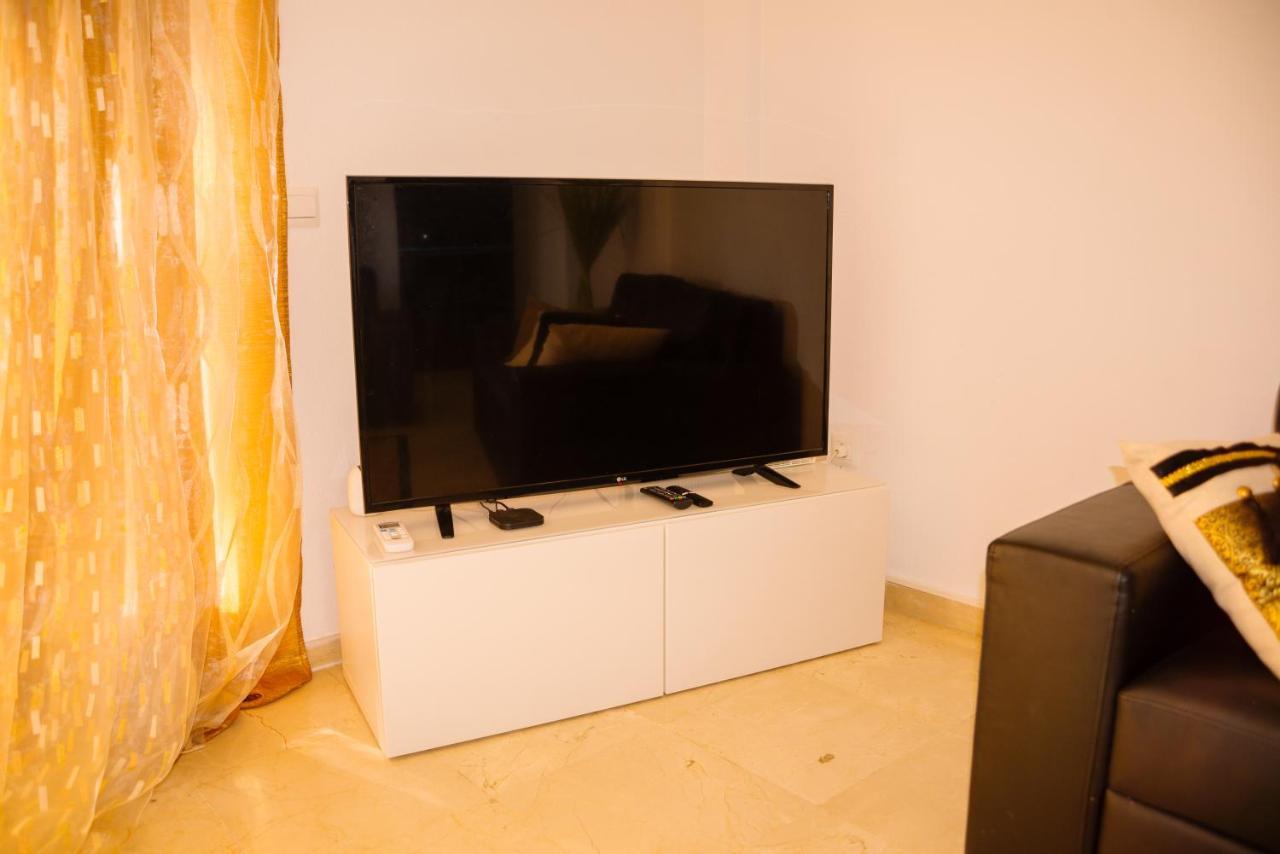 Appartement Palmeras Puerto Paraiso Estepona Ngoại thất bức ảnh