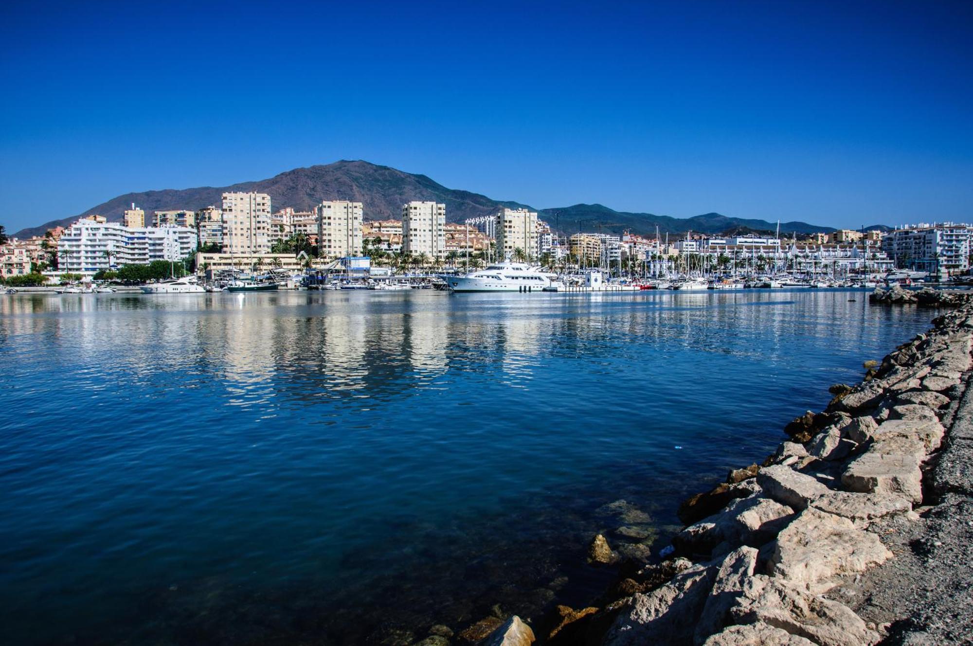 Appartement Palmeras Puerto Paraiso Estepona Ngoại thất bức ảnh